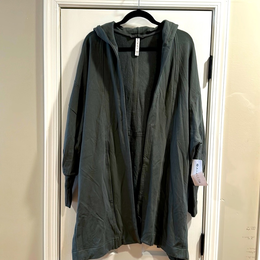Athleta Mantra Wrap, women’s S, green/blue/teal color. Super soft and comfy. NWT